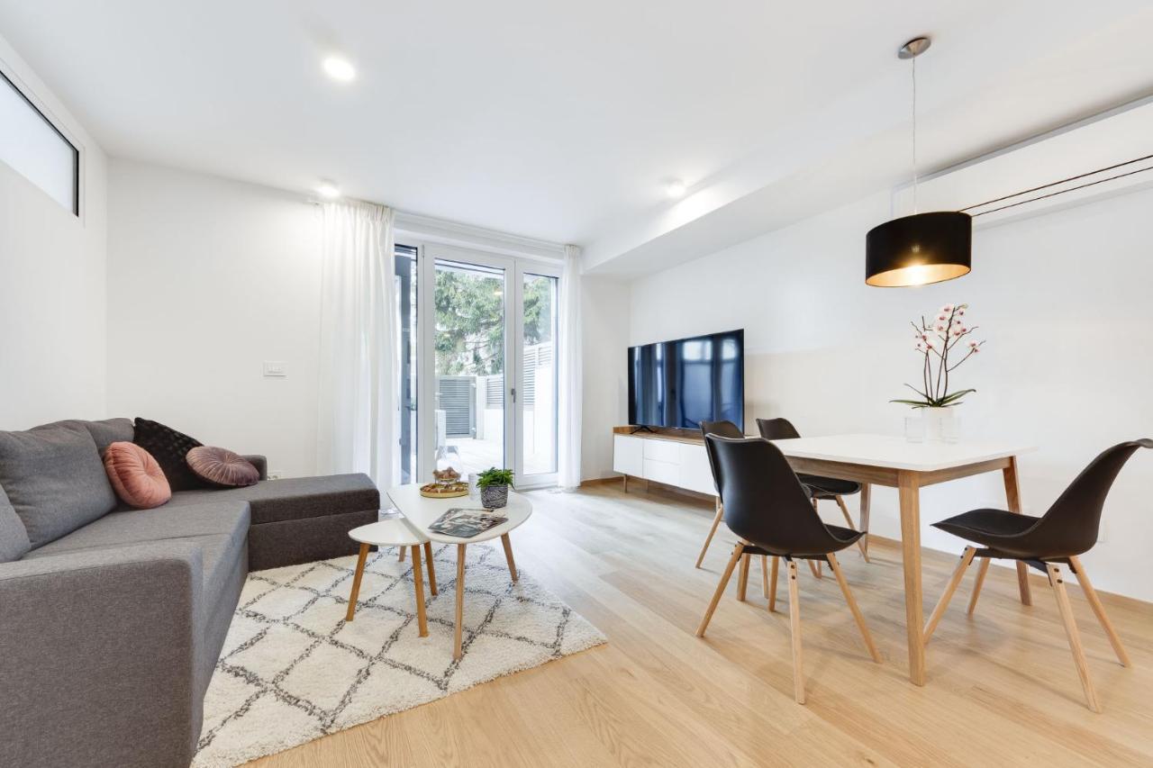 ليوبليانا Central Apartment With Private Garage المظهر الخارجي الصورة