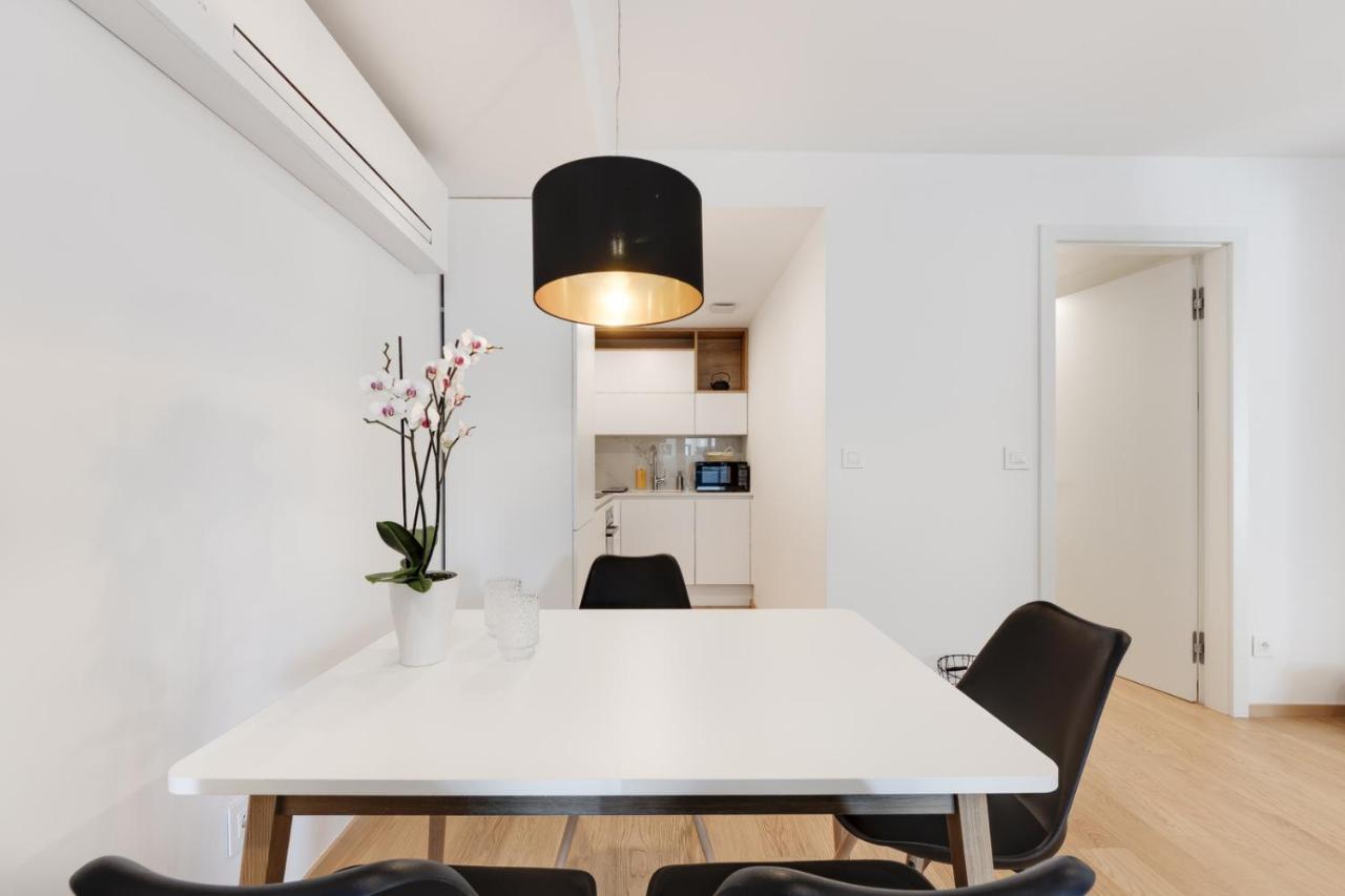 ليوبليانا Central Apartment With Private Garage المظهر الخارجي الصورة